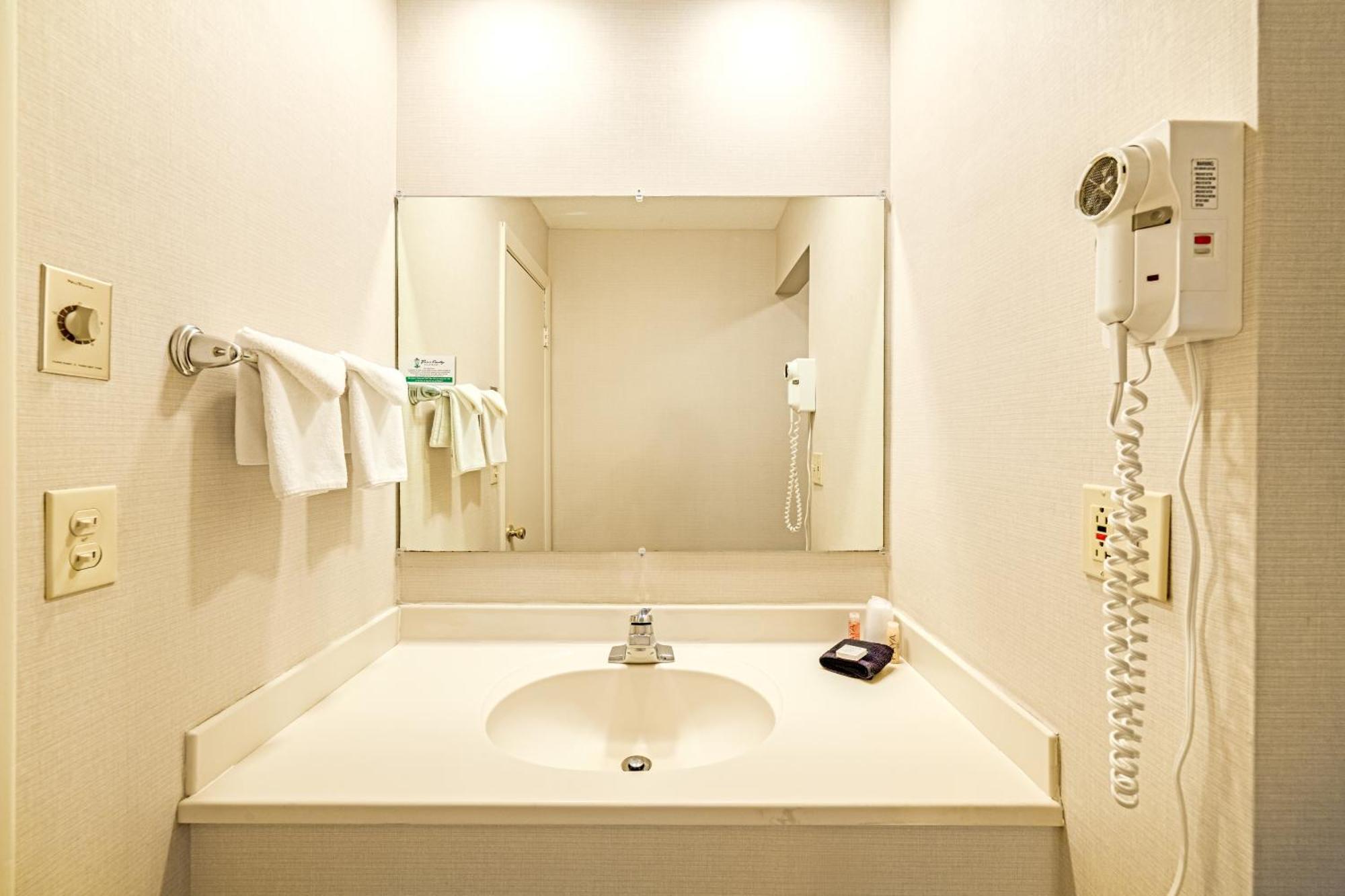Town & Country Inn & Resort Gorham Ngoại thất bức ảnh